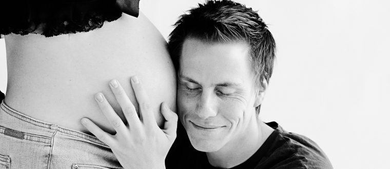 בטבע, בבית ואפילו על החוף: רעיונות מקוריים לצילומי הריון